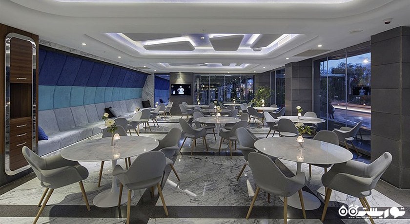   هتل دابل تری هیلتون شهر کوش آداسی